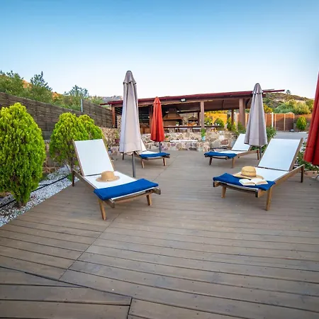 Poolside Gem - Crete's Fuego Sagrado Lejlighed