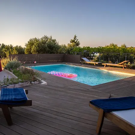 Poolside Gem - Crete's Fuego Sagrado Lejlighed *